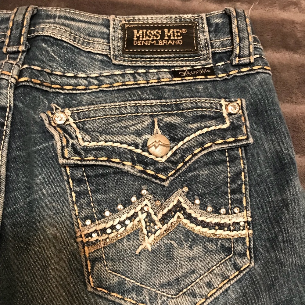 Woman’s Miss Me Jeans